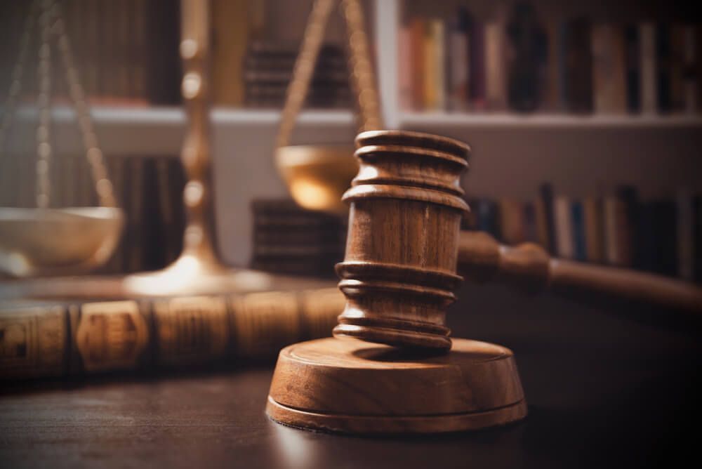 Find out the disadvantages of out-of-court settlements here.