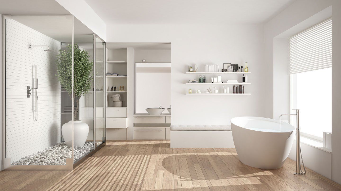 interno di un bagno con pavimento in legno