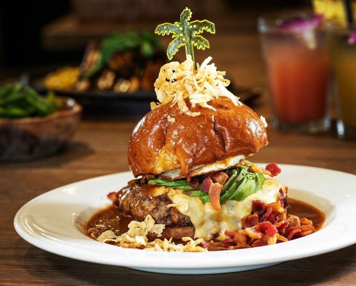 BIG ISLAND LOCO BURGER -12oz-