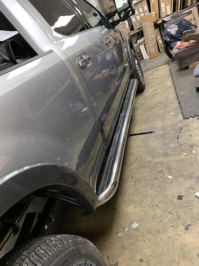 running board installed on a truck