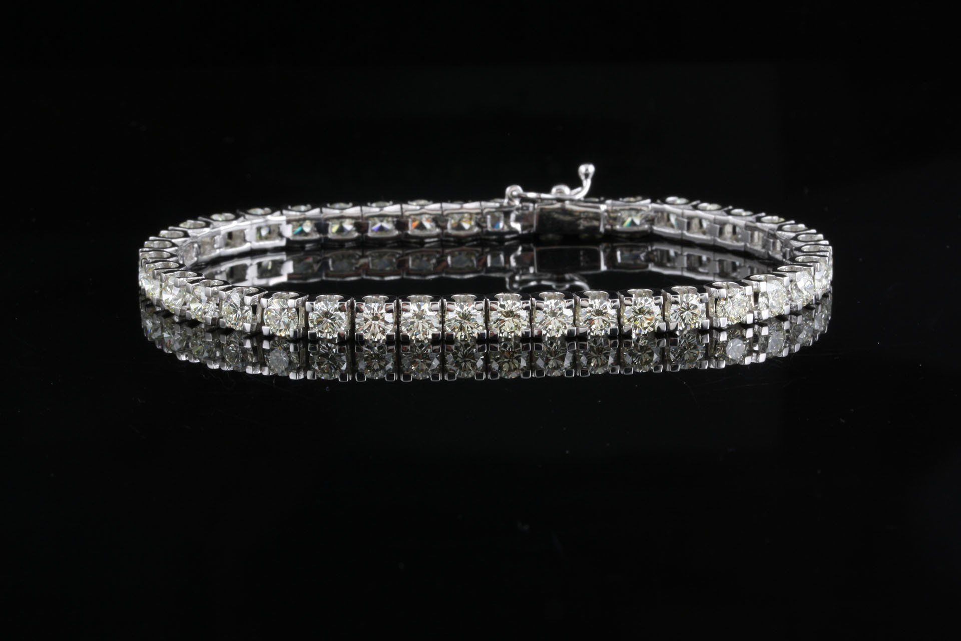 Diamond Bracelet — Aston, PA — Dyer's Jewelers
