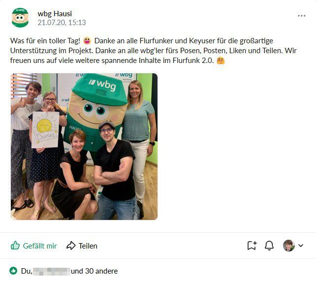 wbg Nürnberg intranet post zum Launch von Seite wbg Hausi mit Teamfoto mit Maskottchen