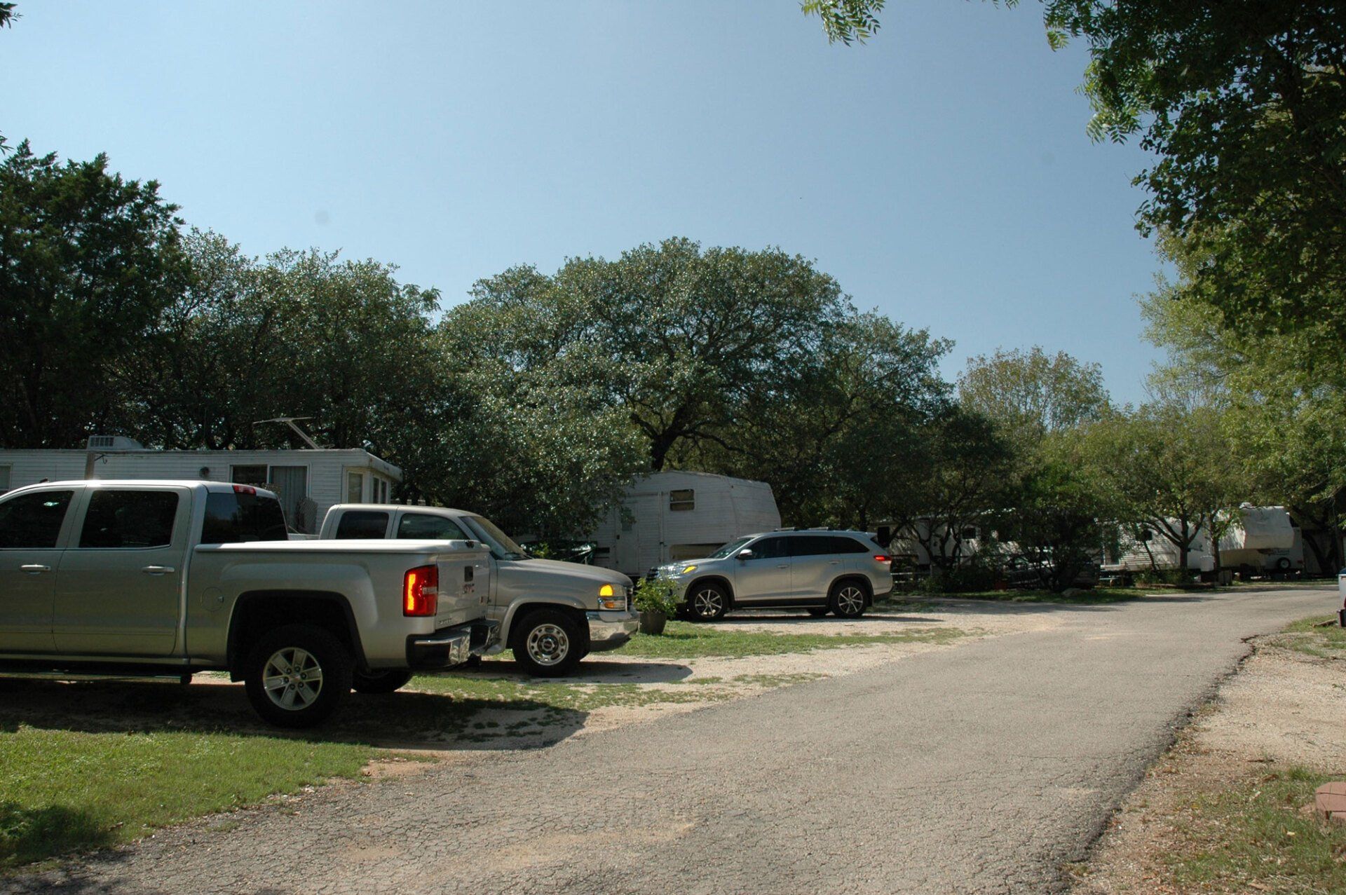 Amenities | Lake Travis Inn & RV Park