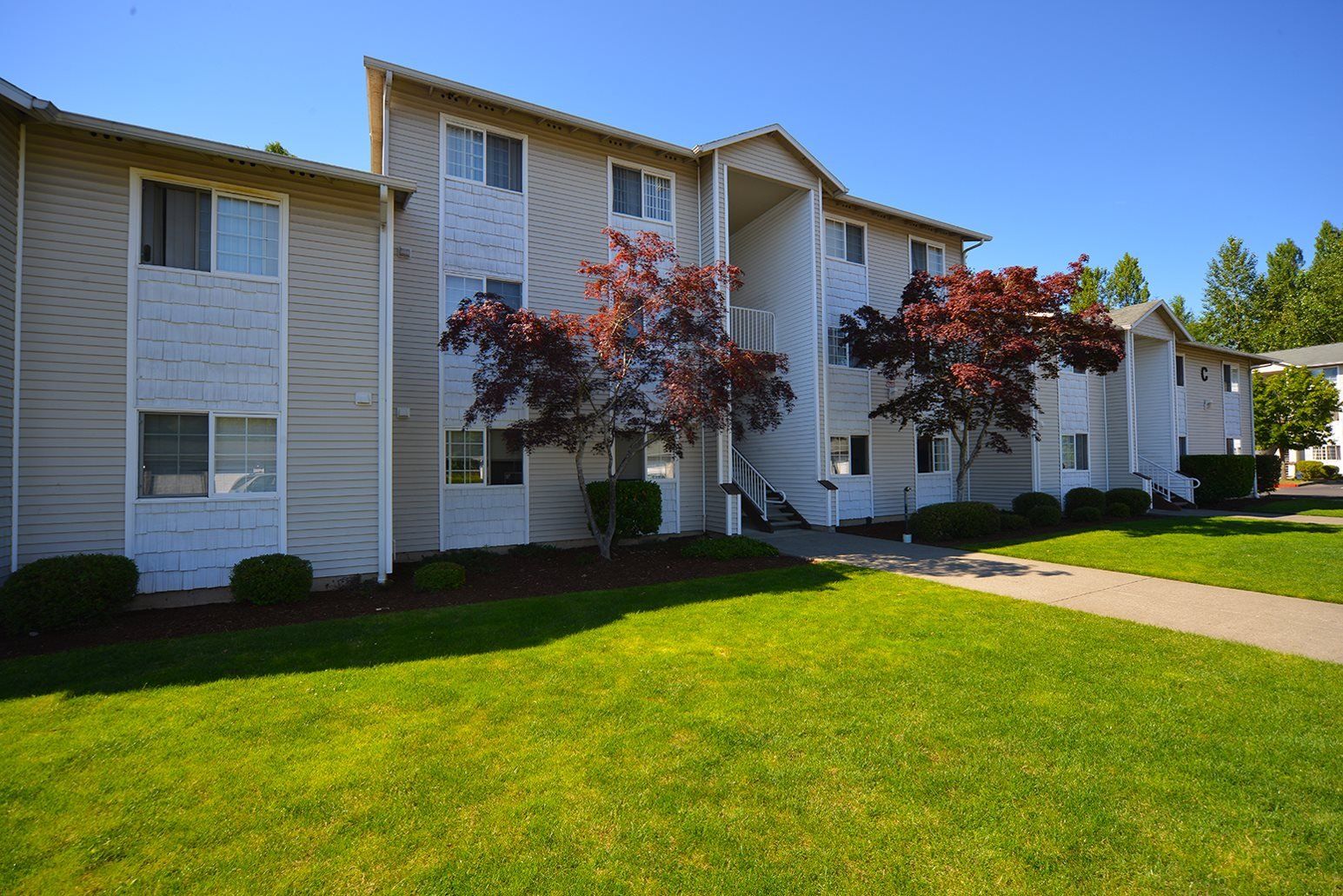 Alternate view Alderbrook Apartments entry walkway