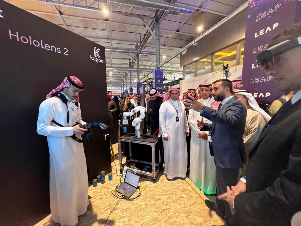 Kagool team at Microsoft stand, showing Saudis Digital Twin demo