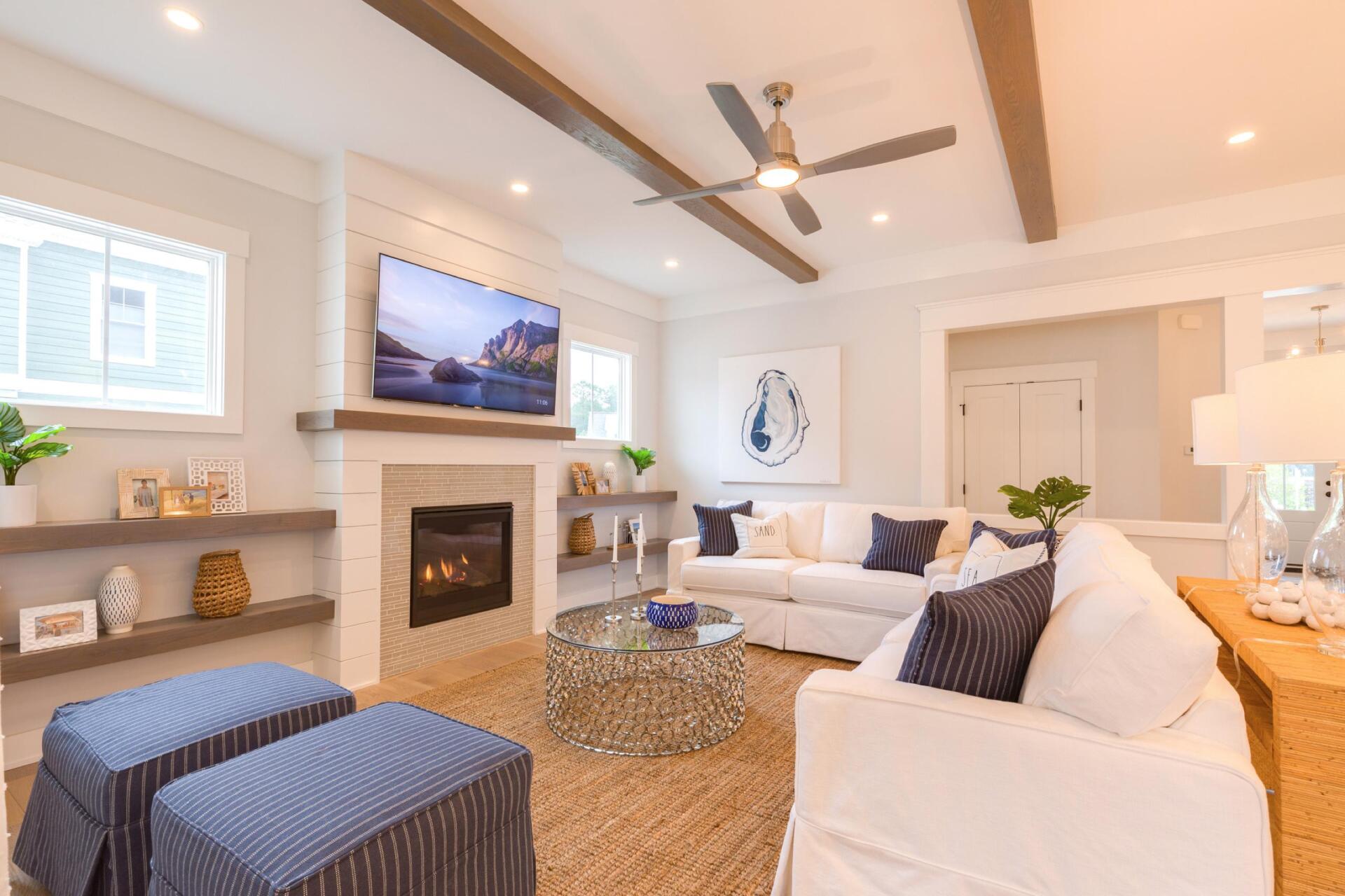 Elegant living room | Living Spaces | Stephen Alexander Homes | Chesapeake, VA