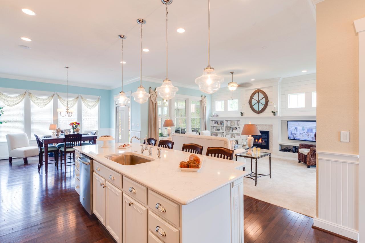 Elegant kitchen white island with stools | Kitchen Gallery | Stephen Alexander Homes | Chesapeake, VA