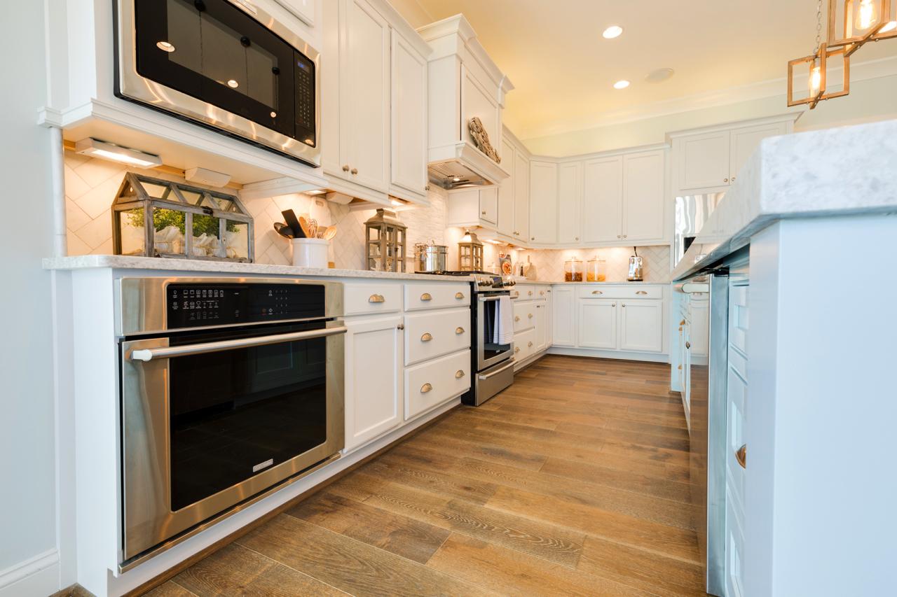 Elegant kitchen | Kitchen Gallery | Stephen Alexander Homes | Chesapeake, VA