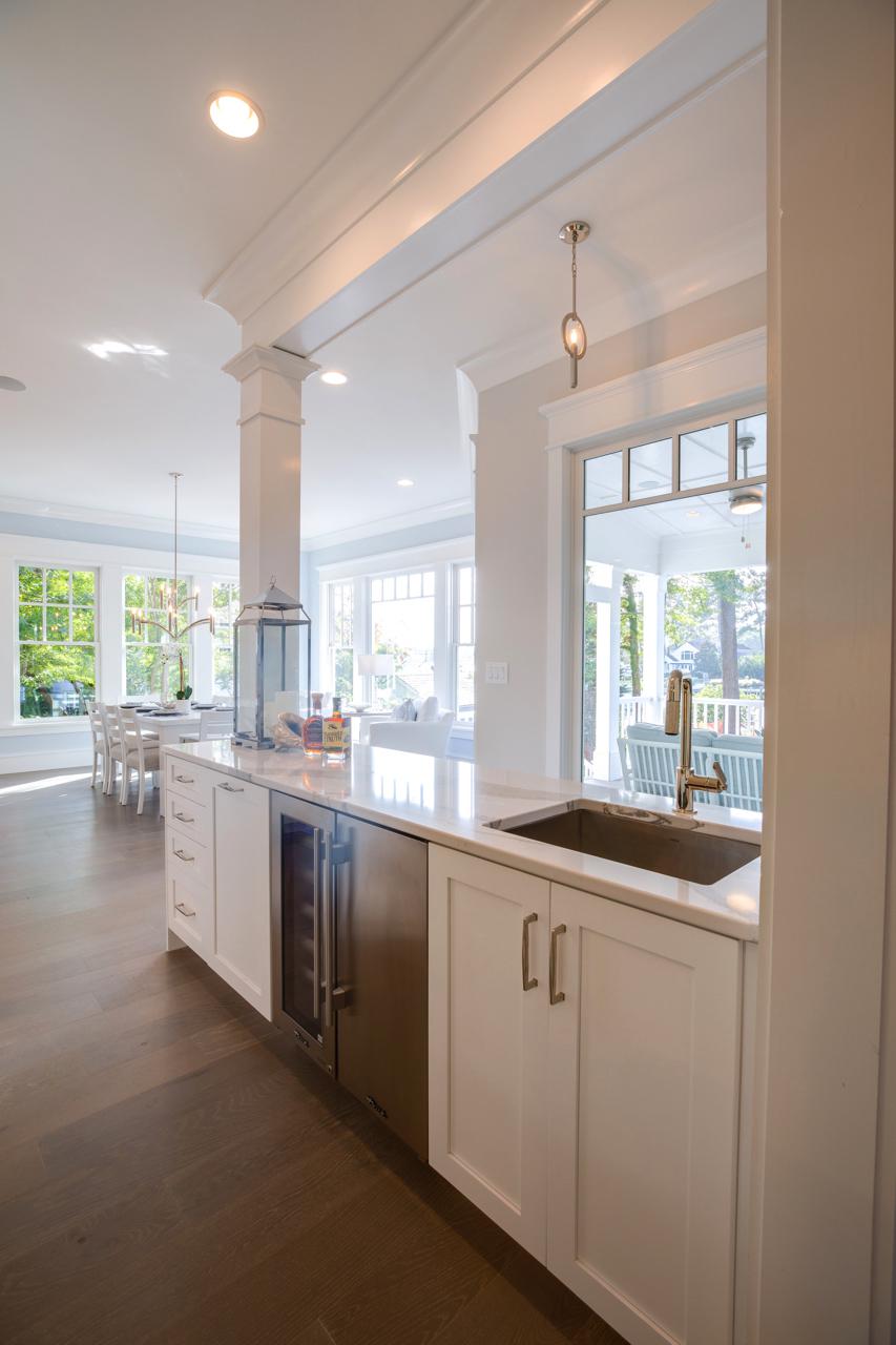Elegant kitchen counter with white marble top | Kitchen Gallery | Stephen Alexander Homes | Chesapeake, VA