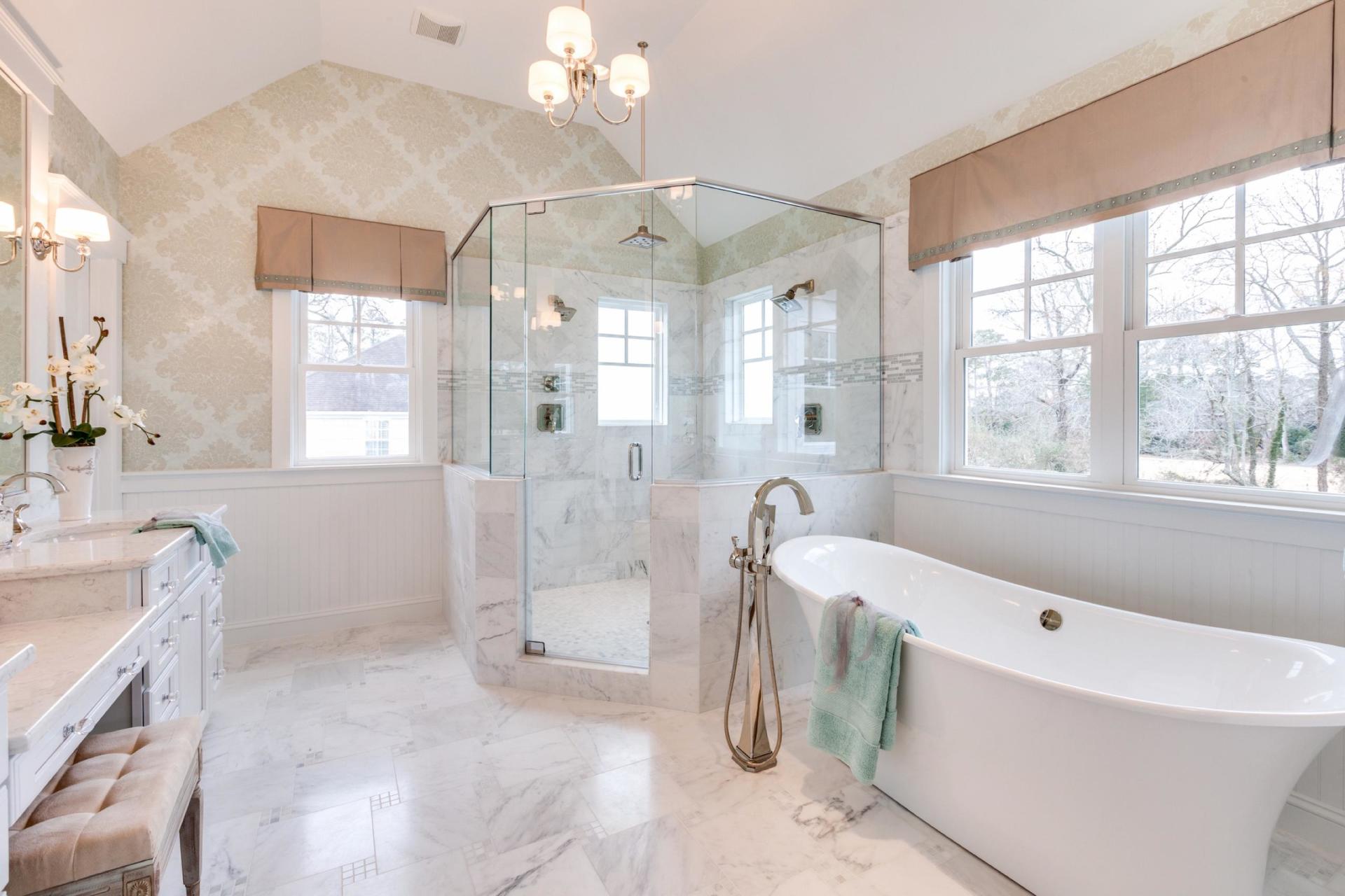 Elegant bathroom | Bathroom Gallery | Stephen Alexander Homes | Chesapeake, VA