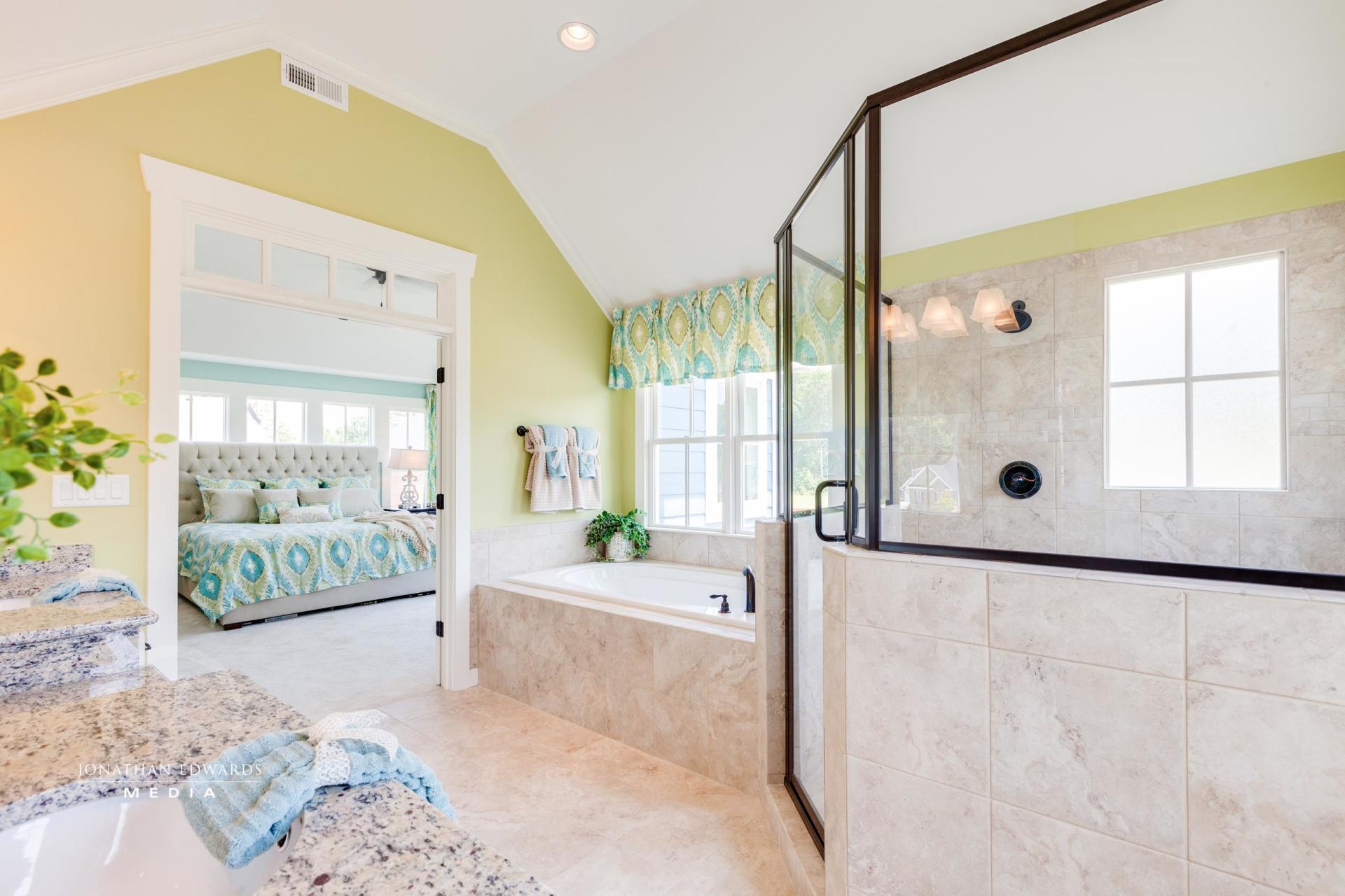 Elegant bathroom  | Bathroom Gallery | Stephen Alexander Homes | Chesapeake, VA
