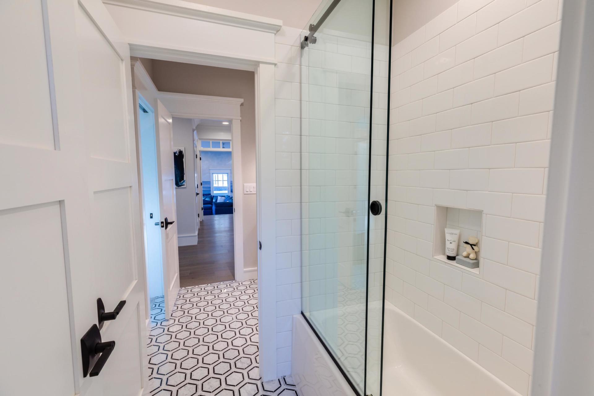 Elegant bathroom  | Bathroom Gallery | Stephen Alexander Homes | Chesapeake, VA