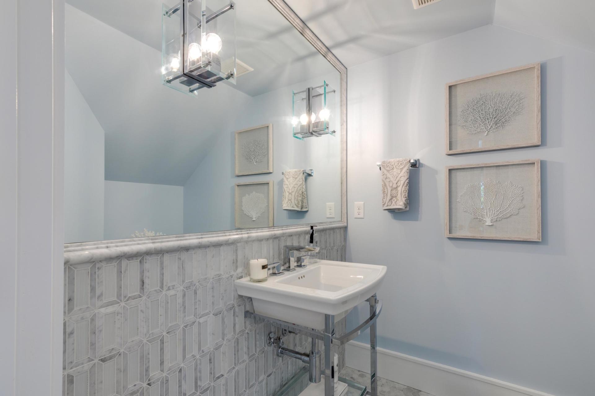 Elegant bathroom  | Bathroom Gallery | Stephen Alexander Homes | Chesapeake, VA