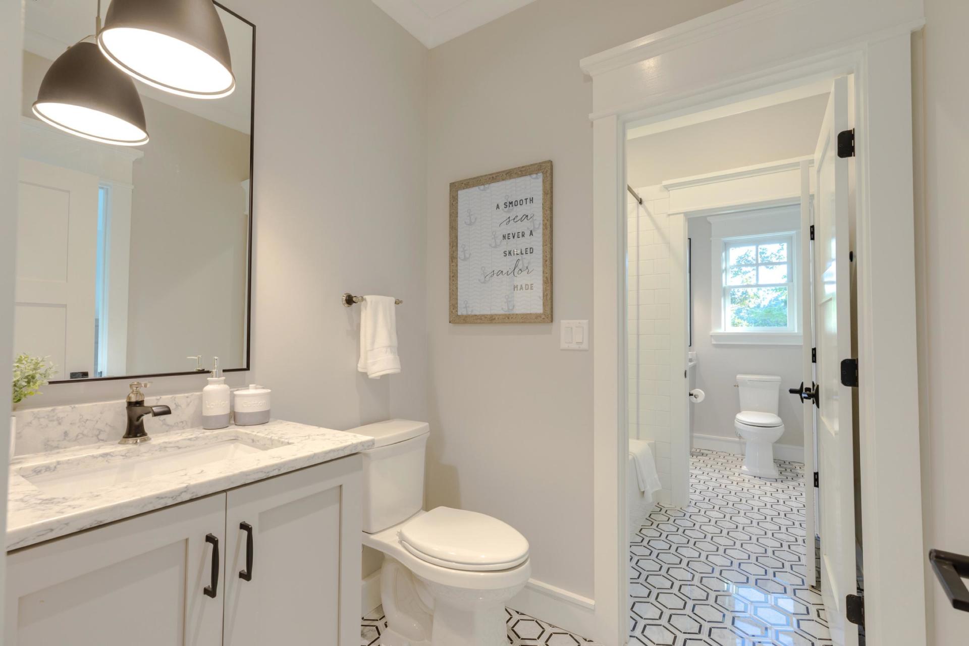 Elegant bathroom  | Bathroom Gallery | Stephen Alexander Homes | Chesapeake, VA
