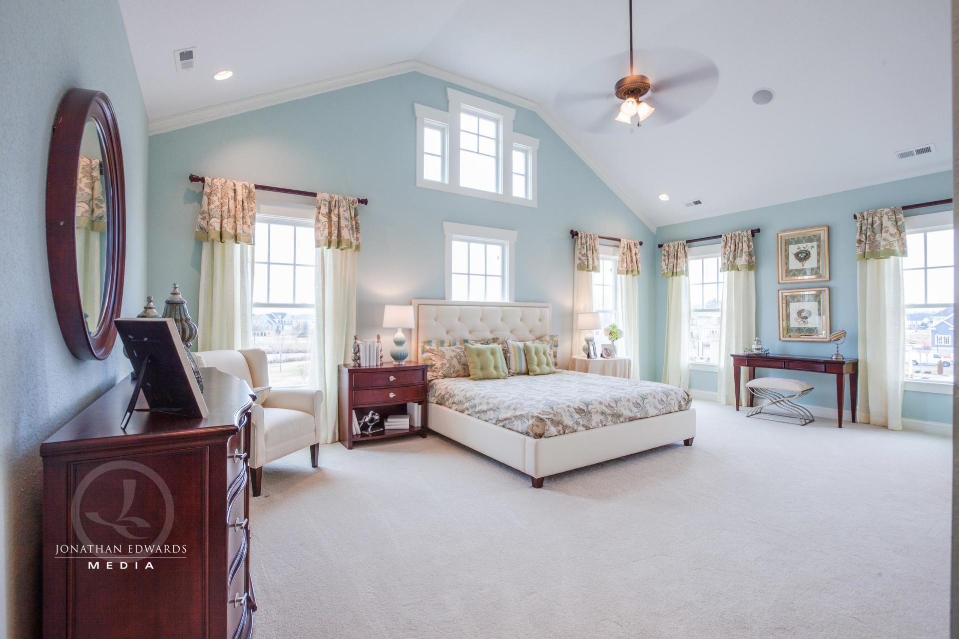 Elegant bed room  | Living Spaces Gallery | Stephen Alexander Homes | Chesapeake, VA