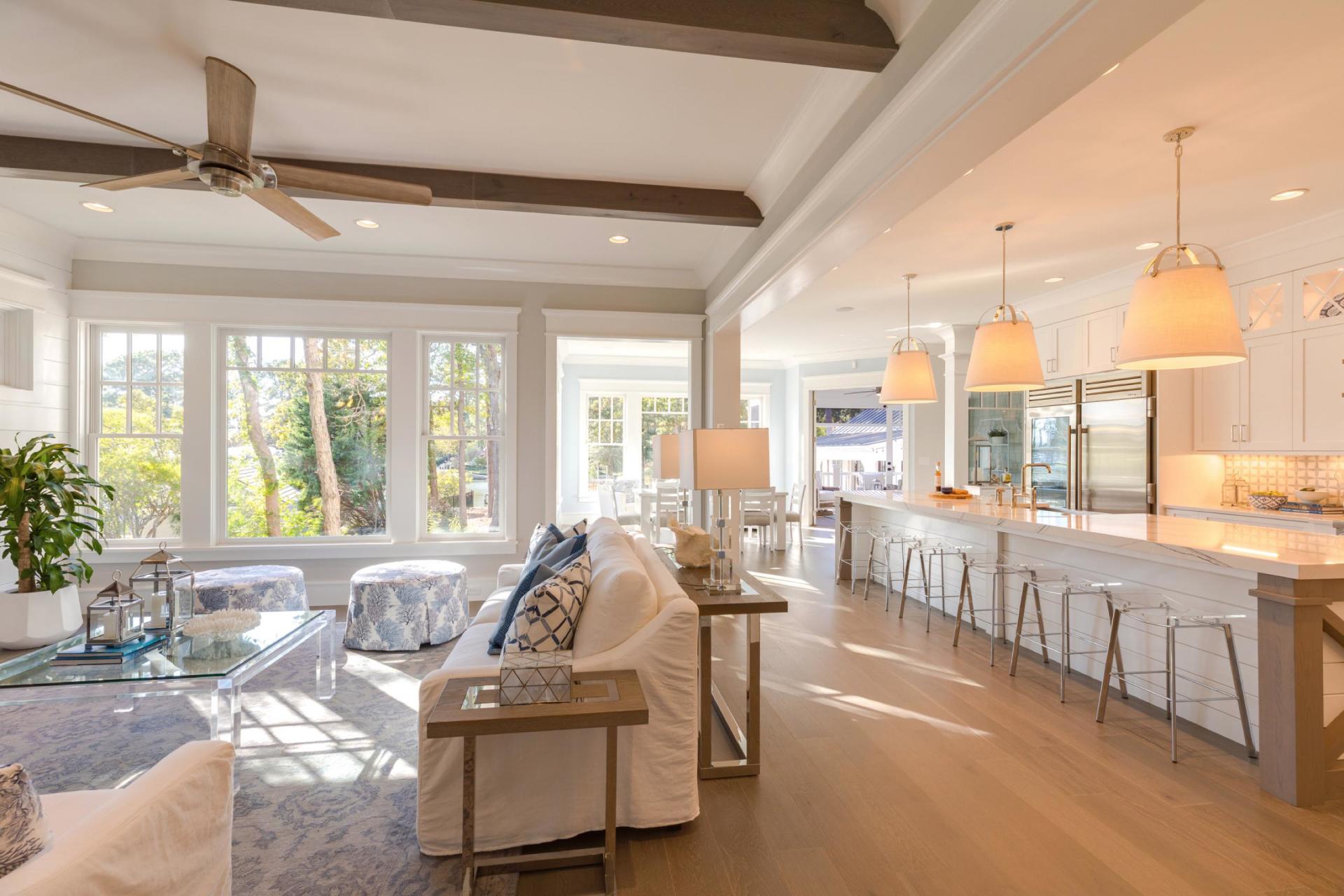 Elegant living room  | Living Spaces Gallery | Stephen Alexander Homes | Chesapeake, VA