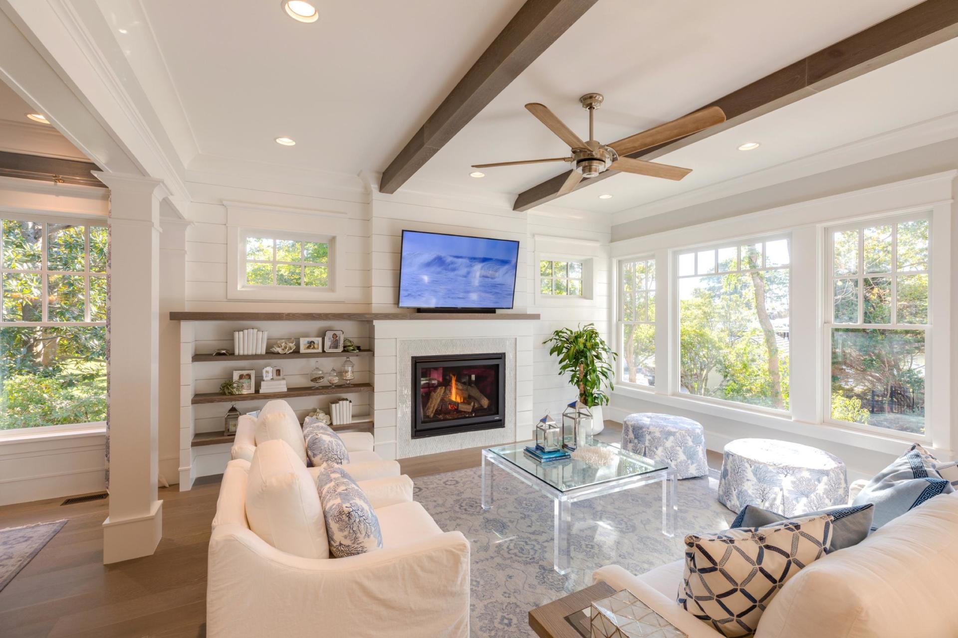 Elegant living room  | Living Spaces Gallery | Stephen Alexander Homes | Chesapeake, VA