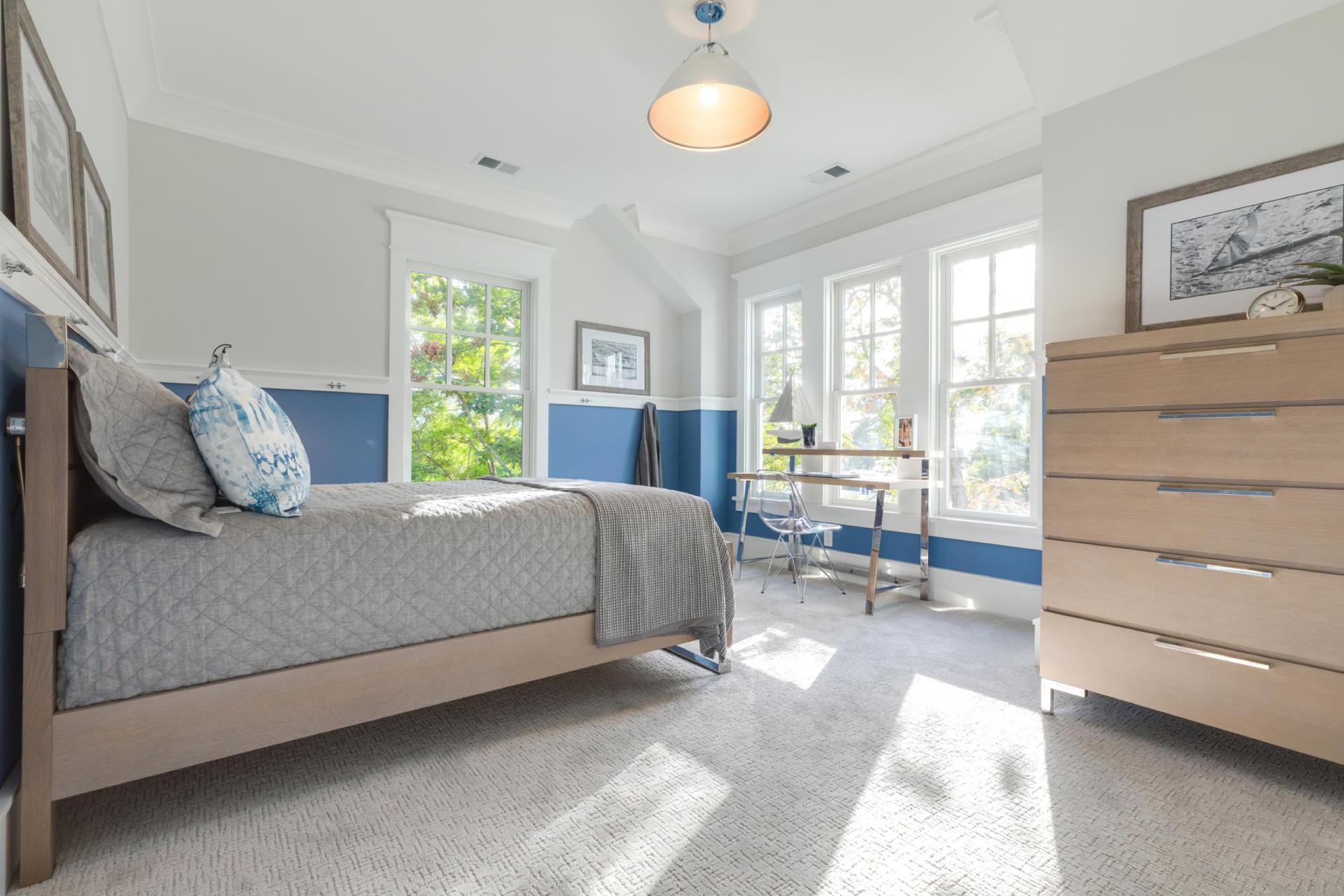 Elegant bed room  | Living Spaces Gallery | Stephen Alexander Homes | Chesapeake, VA