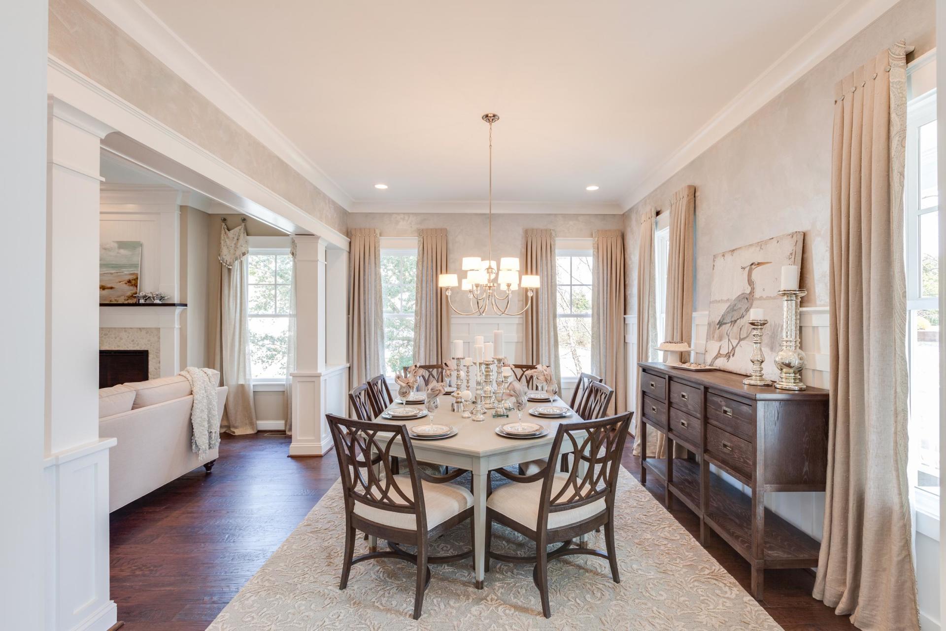 Elegant dining area  | Living Spaces Gallery | Stephen Alexander Homes | Chesapeake, VA