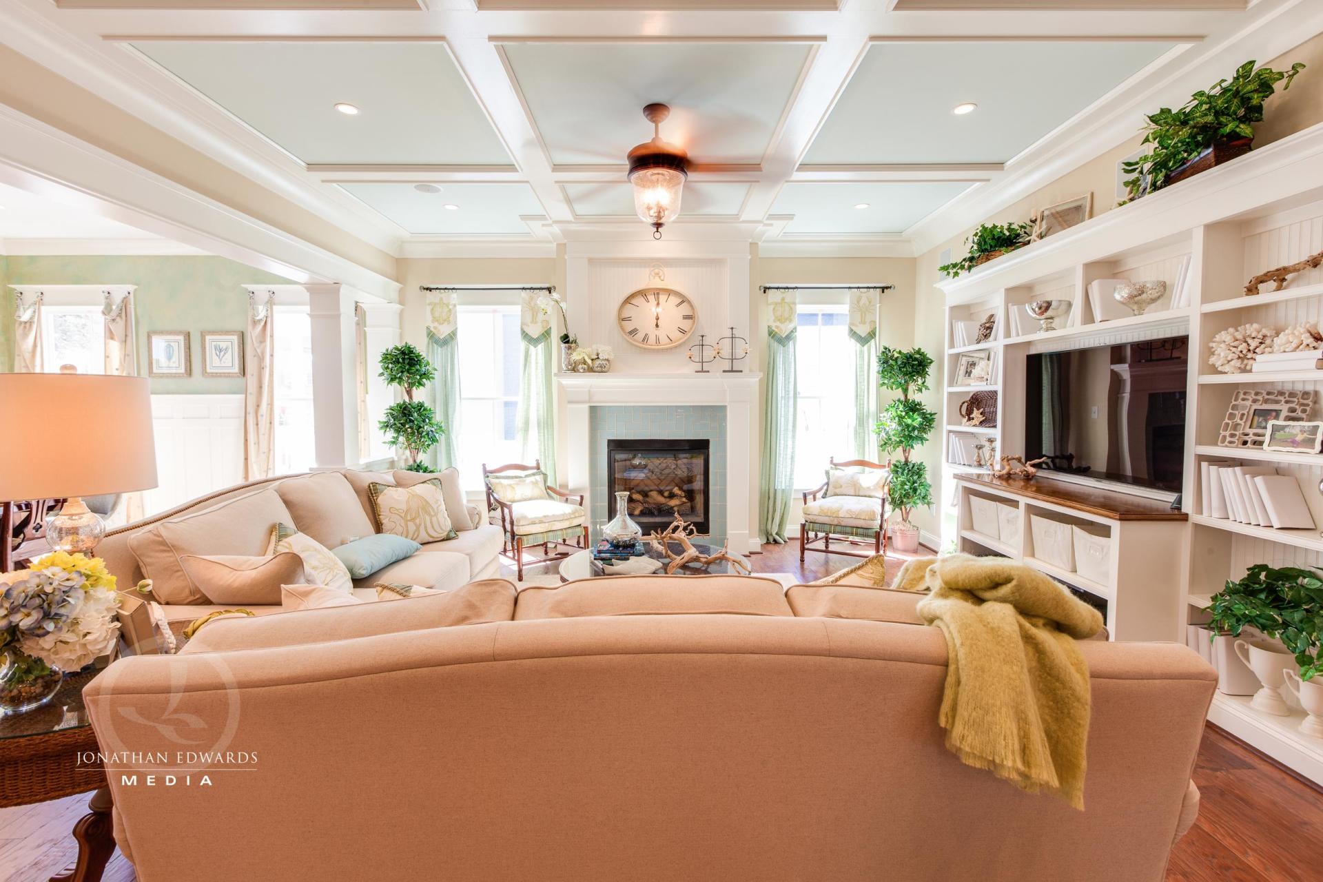Elegant living area  | Living Spaces Gallery | Stephen Alexander Homes | Chesapeake, VA