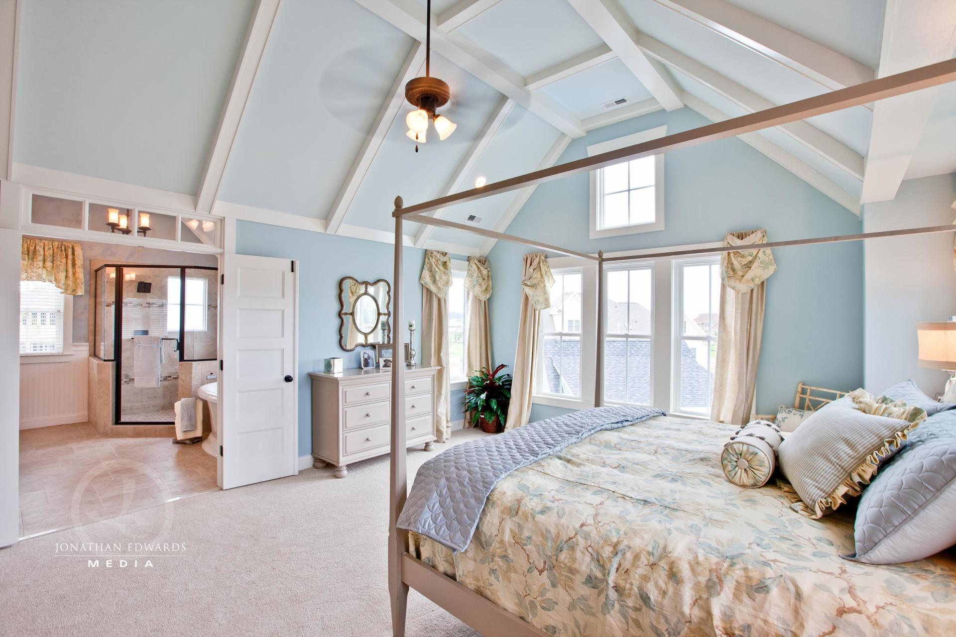 Elegant bed room area  | Living Spaces Gallery | Stephen Alexander Homes | Chesapeake, VA