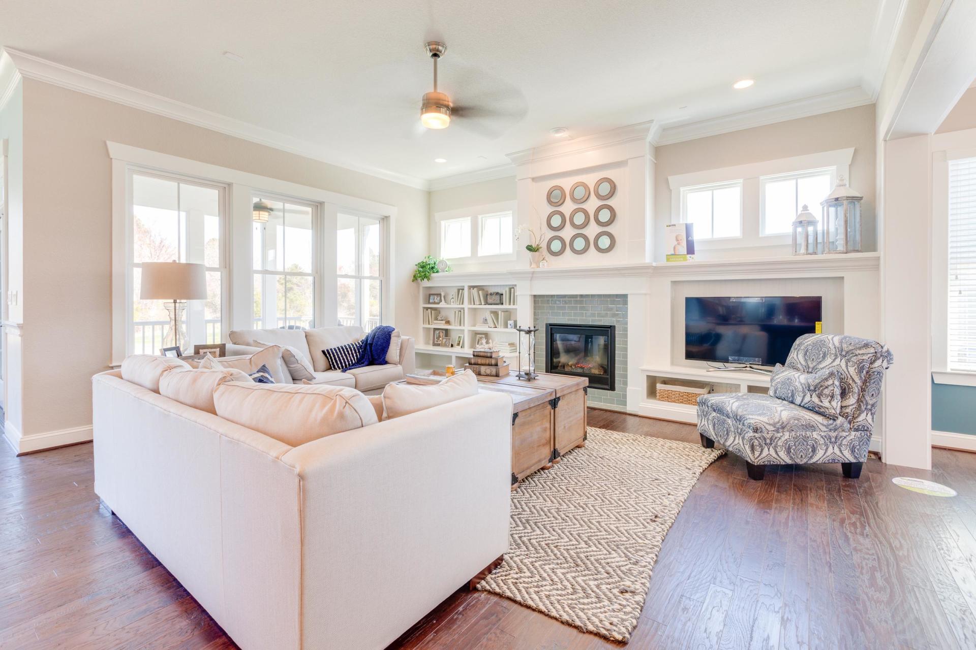 Elegant living area  | Living Spaces Gallery | Stephen Alexander Homes | Chesapeake, VA