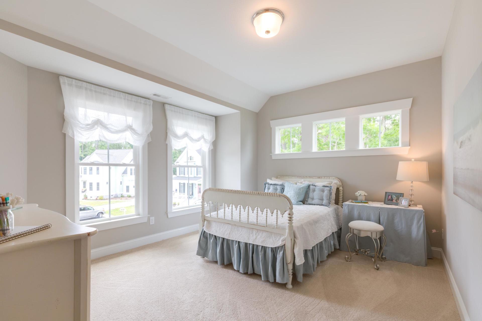 Elegant living area  | Living Spaces Gallery | Stephen Alexander Homes | Chesapeake, VA