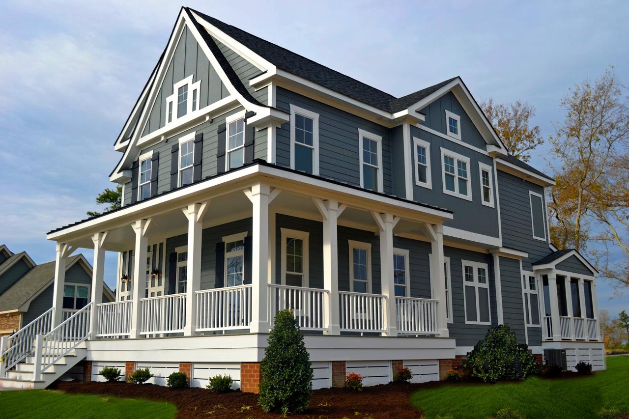 Exterior of elegant green home | Exterior Gallery | Stephen Alexander Homes | Chesapeake, VA