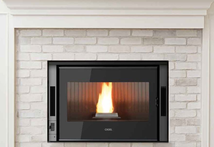 caminetto a pellet a incastro