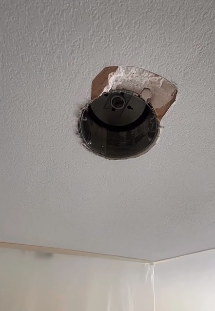 TE Drywall, San Jose CA, Willow Glen San Jose CA, Alderbrook San Jose CA, Cambrian Park CA, Mountain View CA, Sunnyvale CA, Santa Clara CA, Saratoga CA, Los Gatos CA, Stanford CA, Palo Alto CA, East Palo Alto CA, Redwood City CA, San Mateo CA, San Bruno CA, Milpitas CA, Fremont CA, Newark CA, Union City CA, Hayward CA, Drywall Company Near Me, Residential Drywall Company, Drywall Contractor Near Me, San Jose Drywall Company, Cambrian Park Drywall Company, Mountain View Drywall Company, Sunnyvale Drywall Company, Santa Clara Drywall Company, Saratoga Drywall Company, Los Gatos Drywall Company, Stanford Drywall Company, Palo Alto Drywall Company, East Palo Alto Drywall Company, Redwood City Drywall Company, San Mateo Drywall Company, San Bruno Drywall Company, Milpitas Drywall Company, Fremont Drywall Company, Newark Drywall Company, Union City Drywall Company, Hayward Drywall Company, Drywall Repair, Drywall Installation, Drywall Patching, Drywall Hanging, Drywall Finishing, Drywall Texturing, Taping and Finish, Popcorn Ceiling Removals, Popcorn Acoustic Ceiling Removal, Wallpaper Removal, Water Damage Drywall Repair