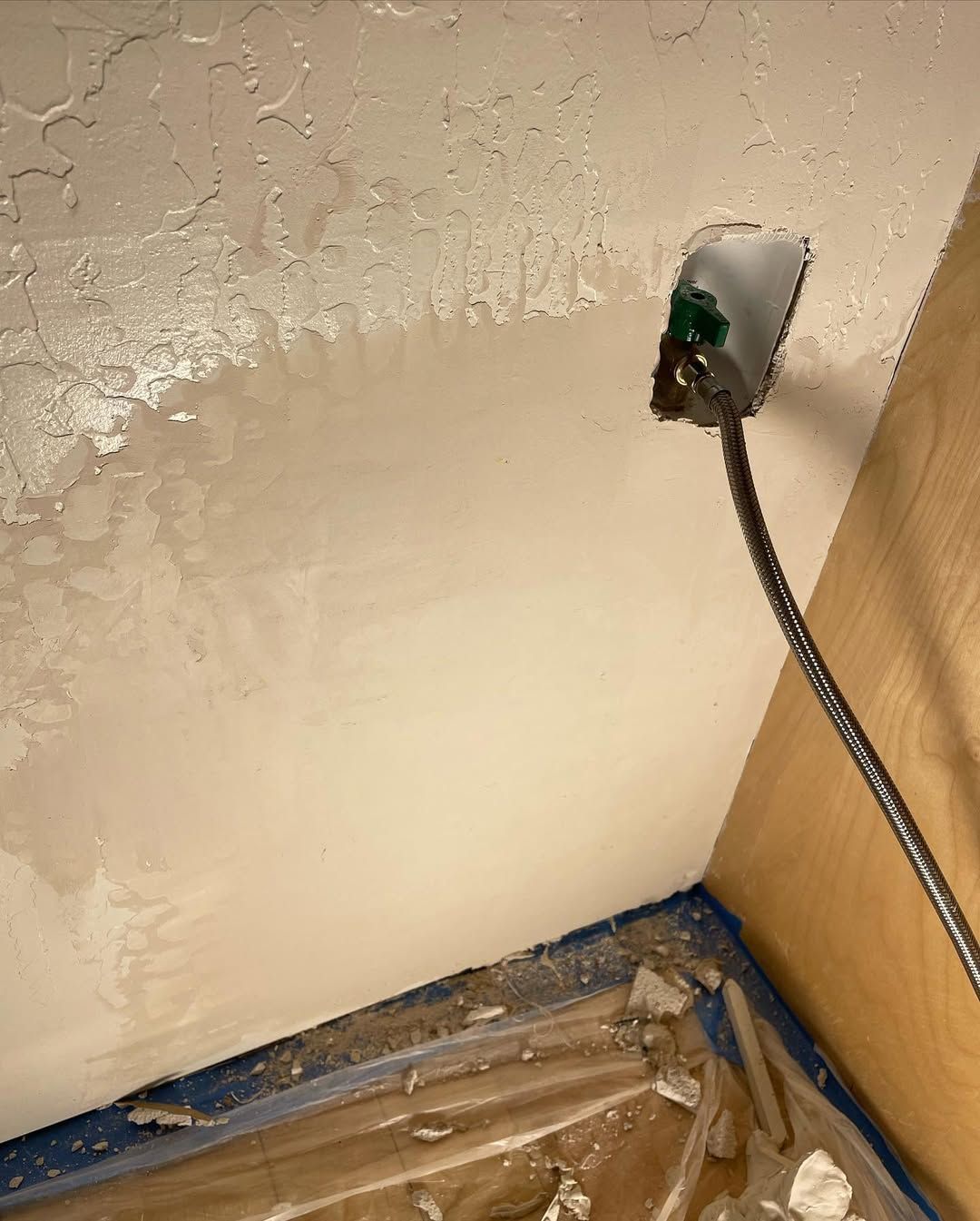 TE Drywall, San Jose CA, Willow Glen San Jose CA, Alderbrook San Jose CA, Cambrian Park CA, Mountain View CA, Sunnyvale CA, Santa Clara CA, Saratoga CA, Los Gatos CA, Stanford CA, Palo Alto CA, East Palo Alto CA, Redwood City CA, San Mateo CA, San Bruno CA, Milpitas CA, Fremont CA, Newark CA, Union City CA, Hayward CA, Drywall Company Near Me, Residential Drywall Company, Drywall Contractor Near Me, San Jose Drywall Company, Cambrian Park Drywall Company, Mountain View Drywall Company, Sunnyvale Drywall Company, Santa Clara Drywall Company, Saratoga Drywall Company, Los Gatos Drywall Company, Stanford Drywall Company, Palo Alto Drywall Company, East Palo Alto Drywall Company, Redwood City Drywall Company, San Mateo Drywall Company, San Bruno Drywall Company, Milpitas Drywall Company, Fremont Drywall Company, Newark Drywall Company, Union City Drywall Company, Hayward Drywall Company, Drywall Repair, Drywall Installation, Drywall Patching, Drywall Hanging, Drywall Finishing, Drywall Texturing, Taping and Finish, Popcorn Ceiling Removals, Popcorn Acoustic Ceiling Removal, Wallpaper Removal, Water Damage Drywall Repair