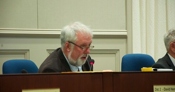 Councillor David Hendsbee speaking in session