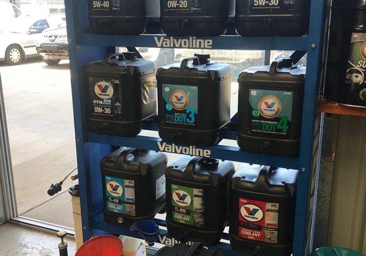 Valvoline Motor Oil — Mechanical Services In Coolum Beach, QLD