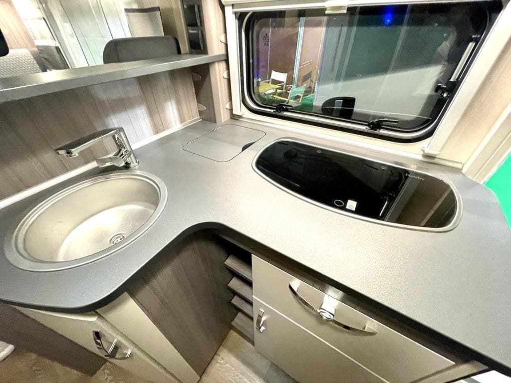 Hobby A 65 KM OPTIMA ON TOUR