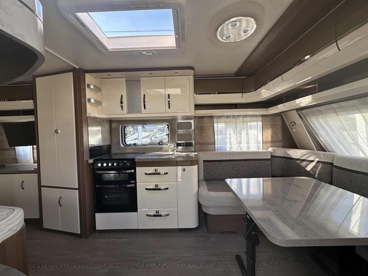 HOBBY 560 WFU PRESTIGE