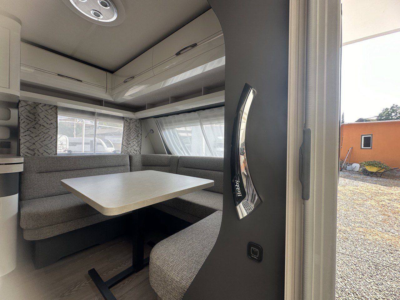 HOBBY 560 WFB EXCELLENT