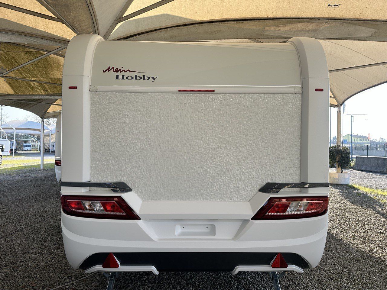 Hobby 495 UL DE LUXE