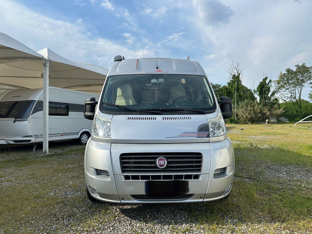 Van Livingstone 2 Fiat 2.3 cv.130