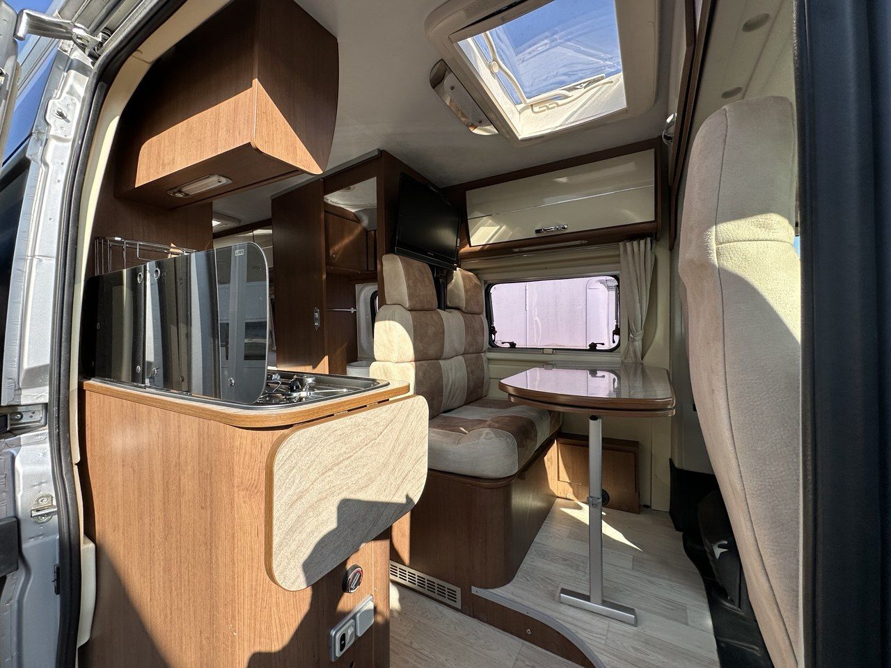 Van Livingstone 2 Fiat 2.3 cv.130