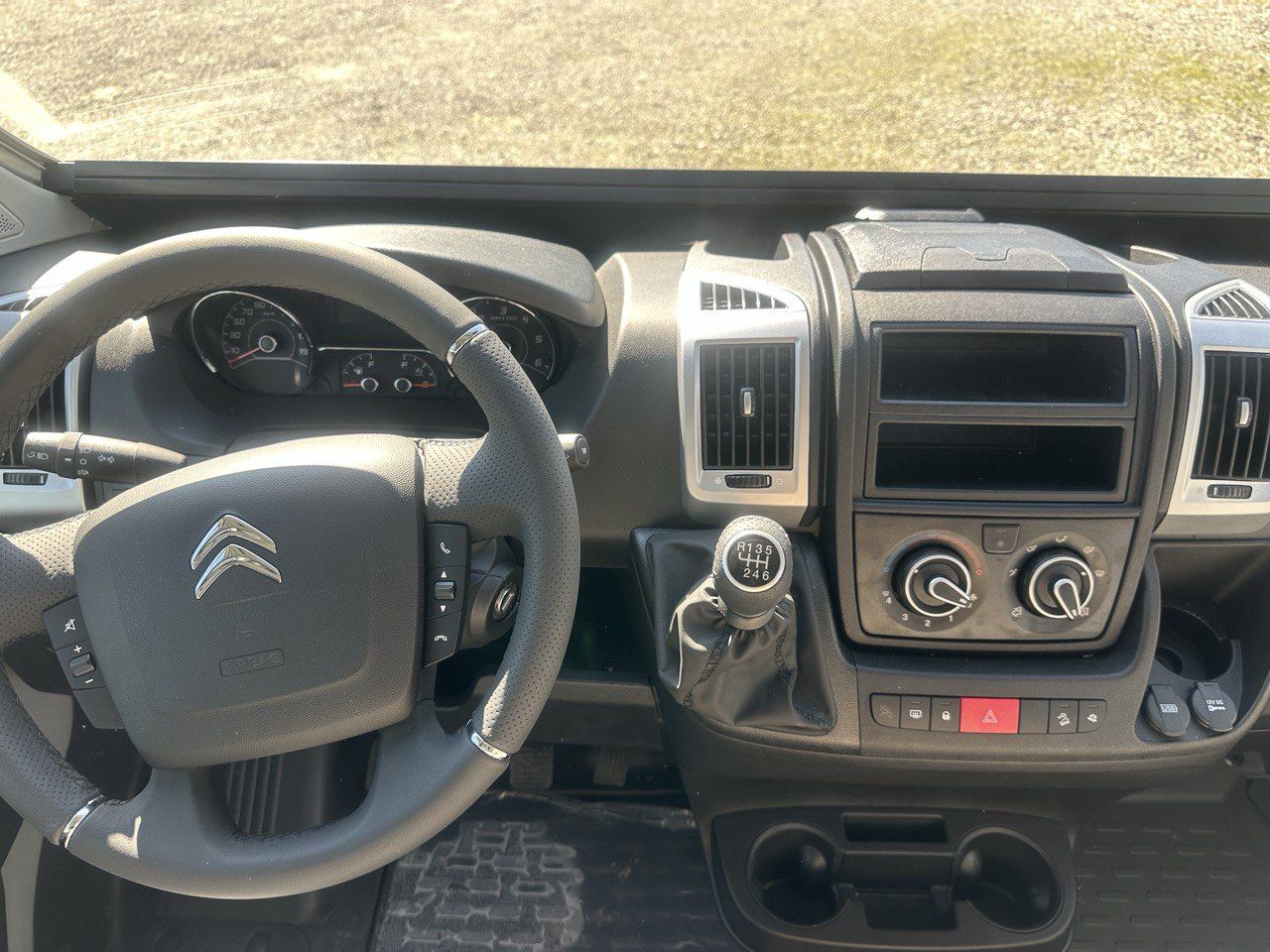 Possl SUMMIT 600 L SHINE
su Citroen