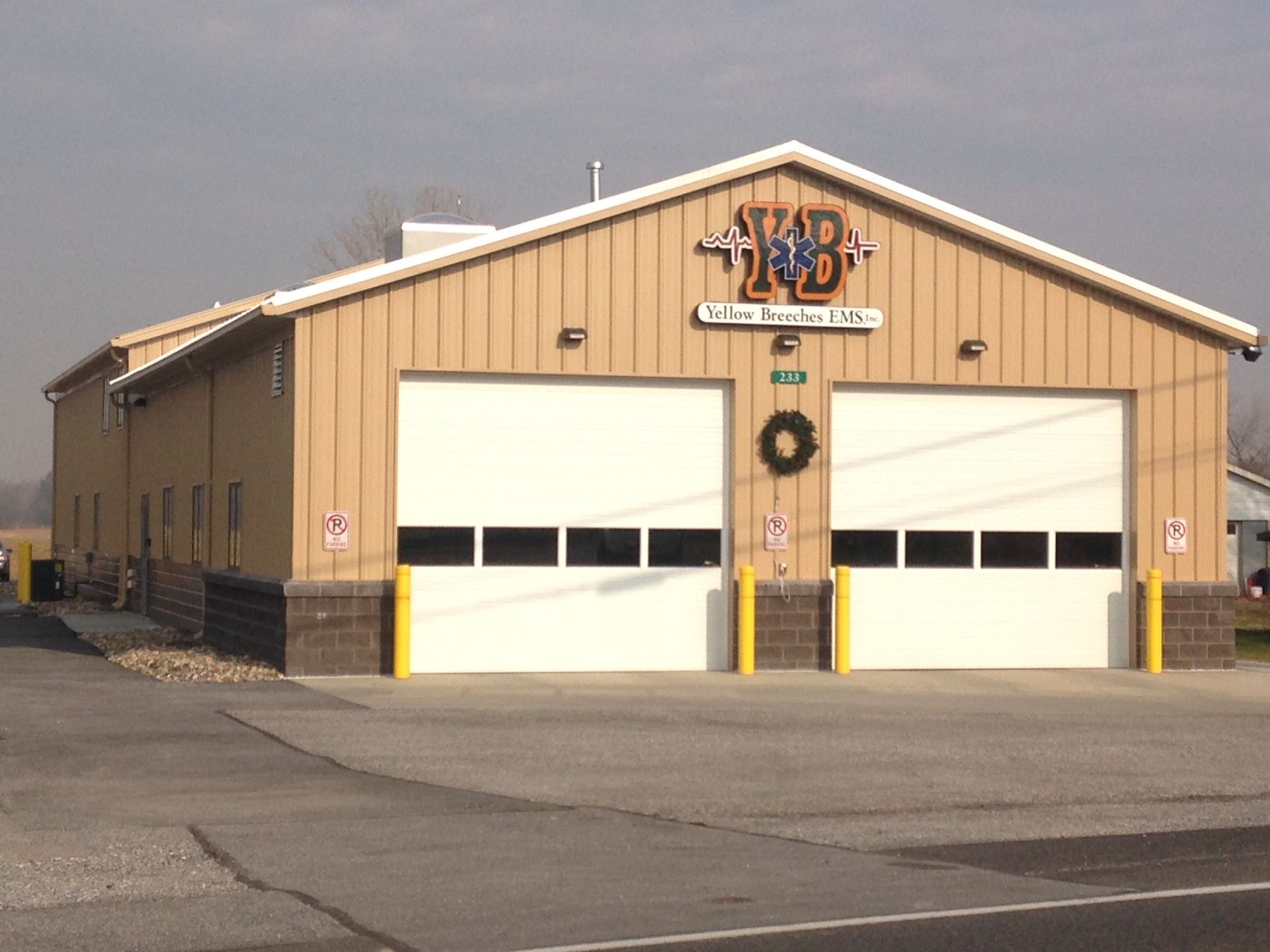 A building with a sign that says at & t fire