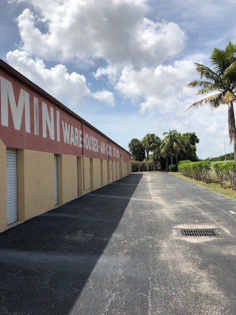 Motorcycle Storage — Warehouse in Delray Beach, FL