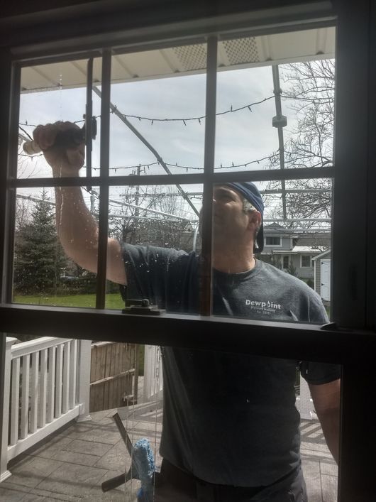 Pressure Washing Company Amherst & Grand Island, NY Dewpoint Pressure