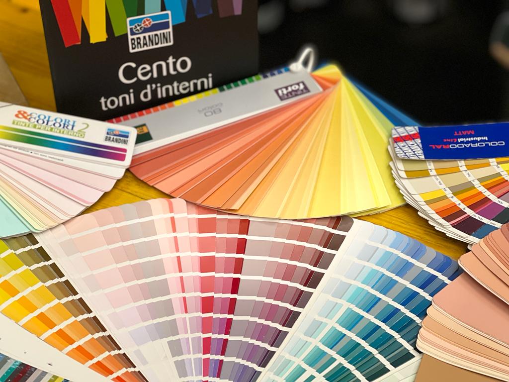 Campionario di colori per vernici