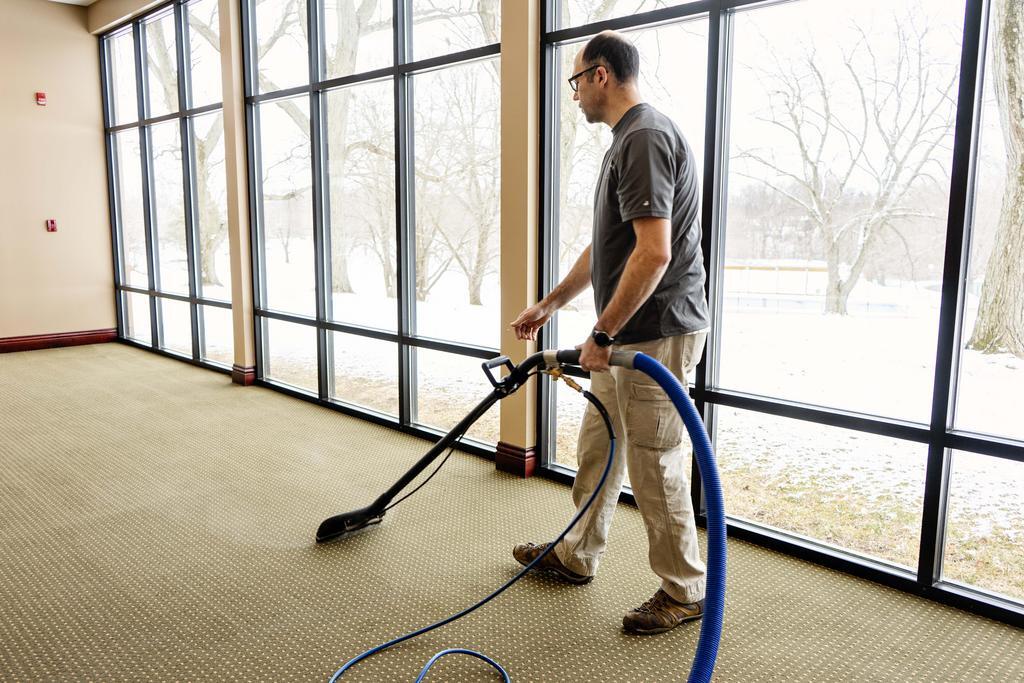 Carpet Cleaning - Extraction Step