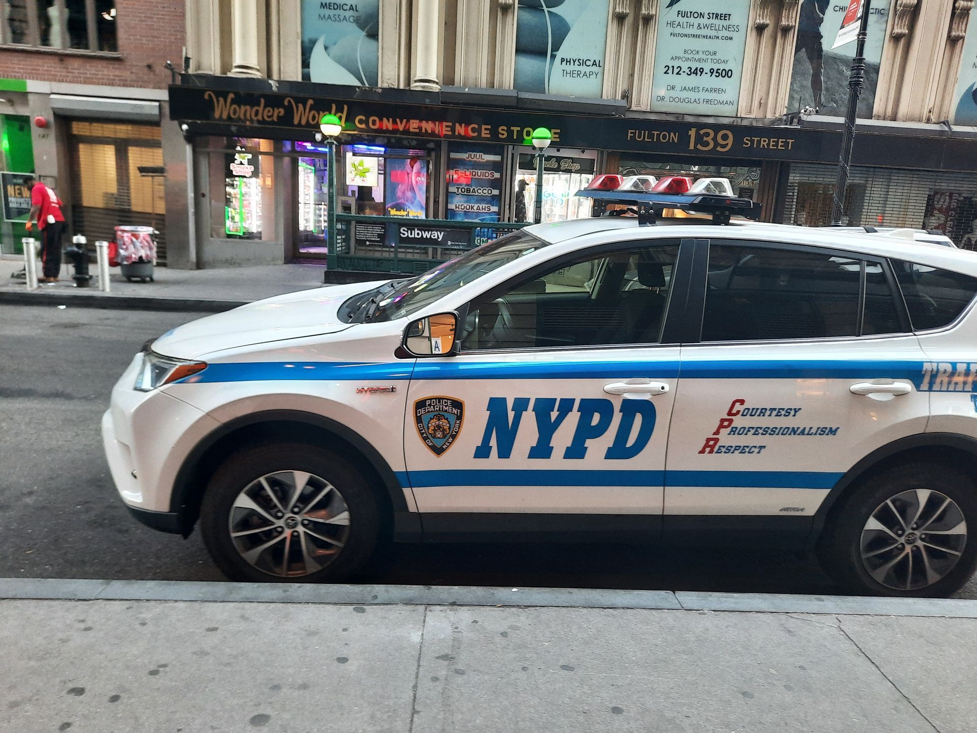 nypd policecar