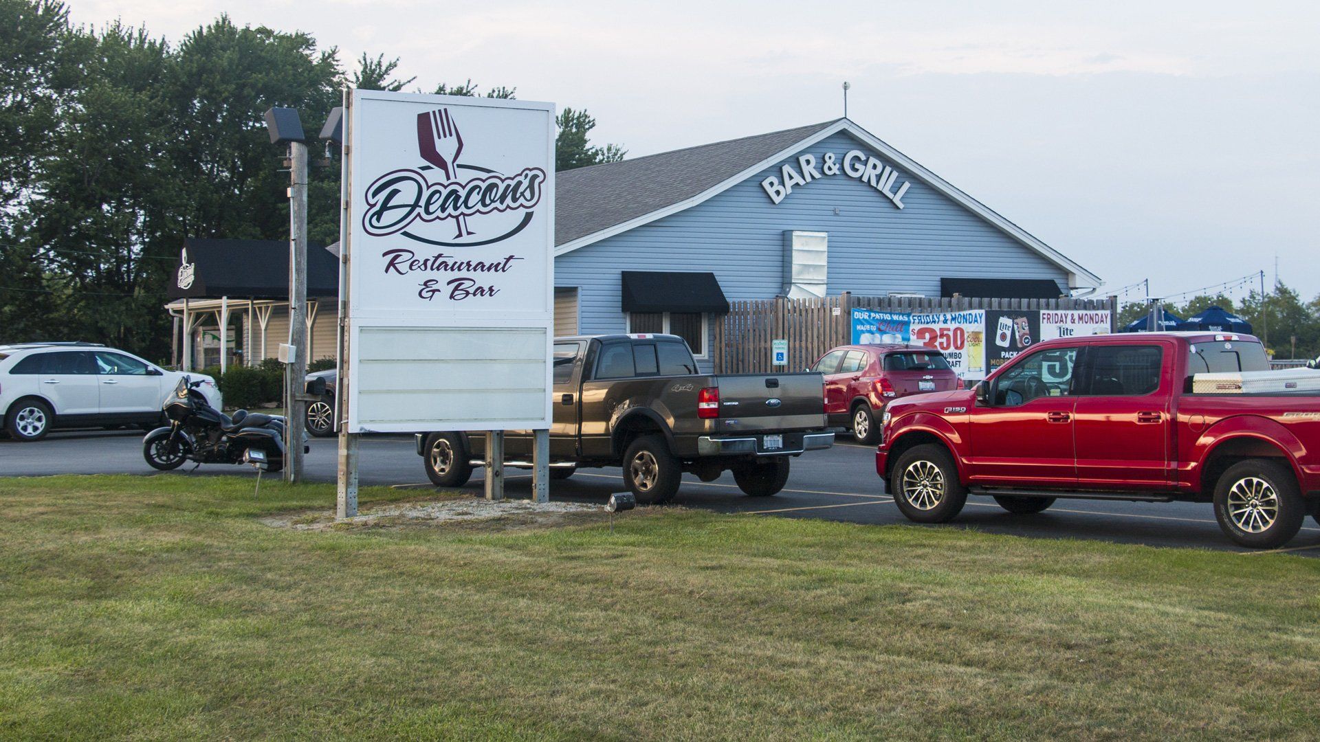 Images of Deacon's Restaurant and Bar at the Golf Farm