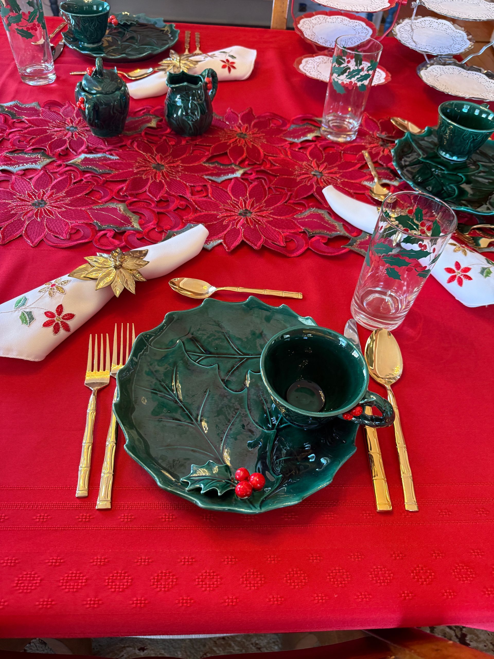 Holiday decorations at the afternoon tea in the dining room at The Camellia Rose Inn