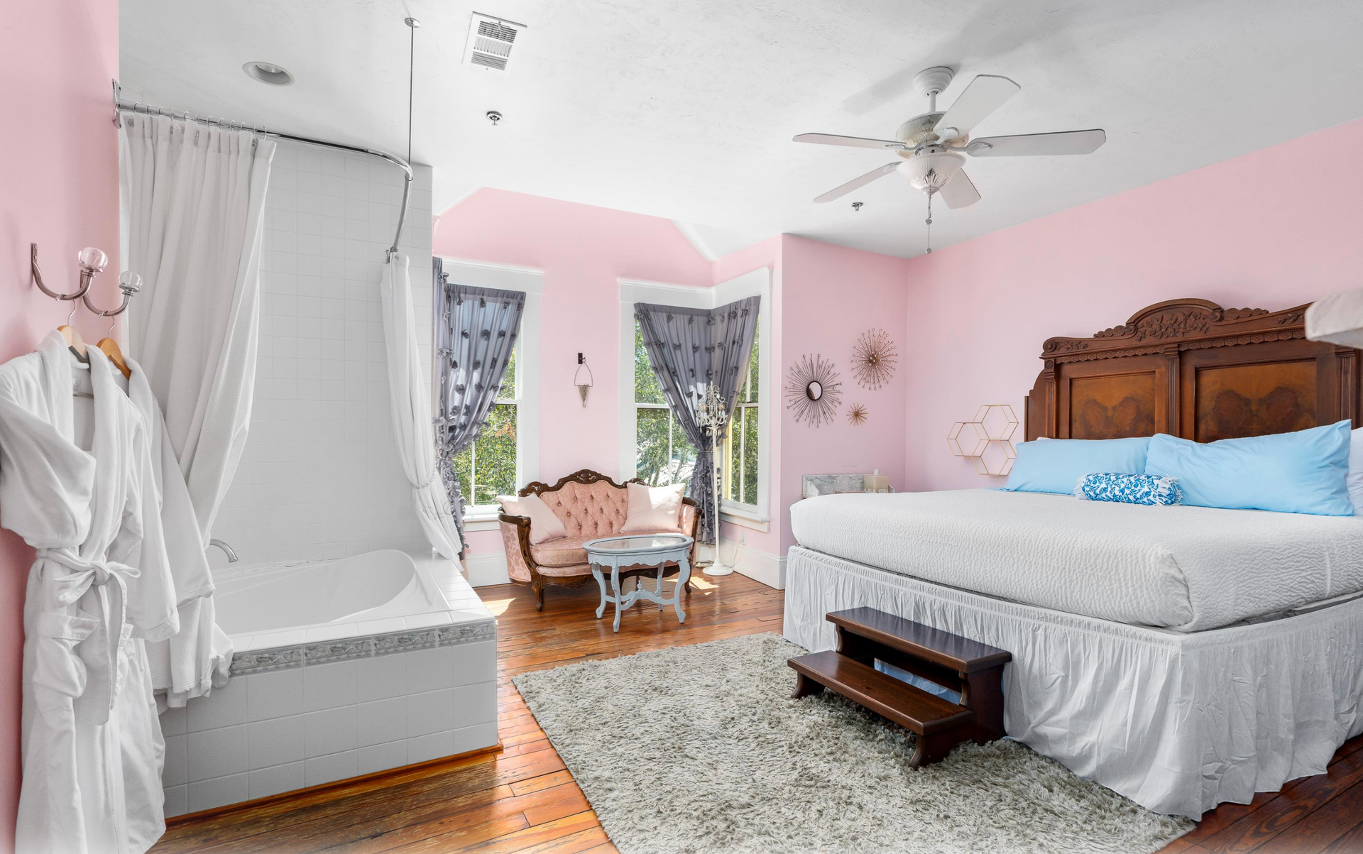 Sitting area in a bedroom Property Management, Gainesville, FL