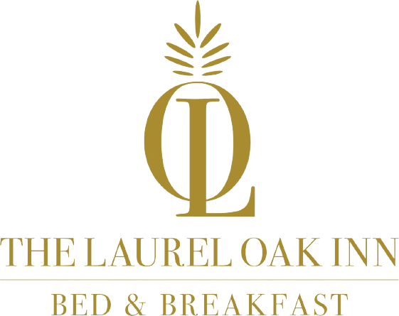 The Laurel Oak Inn logo